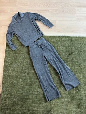 Uniqlo Japan Lounge Set